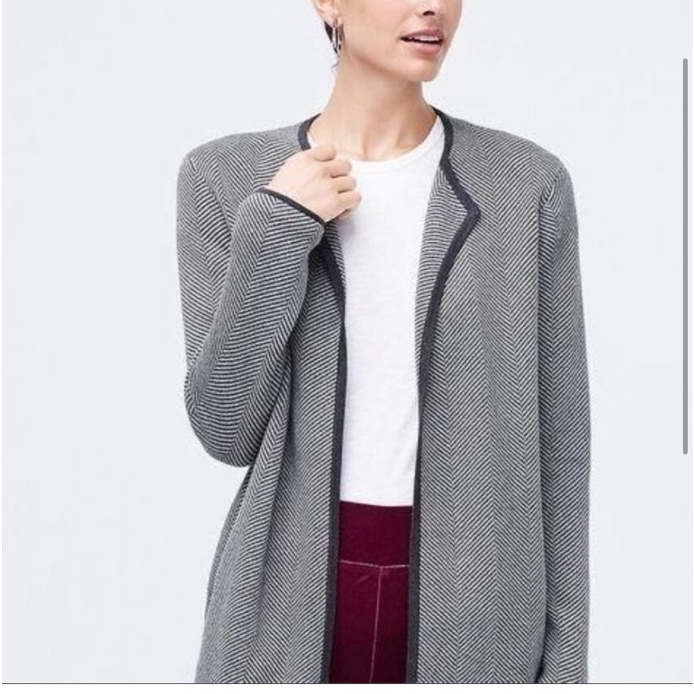 J crew gray Herringbone Vanessa sweater cardigan size medium